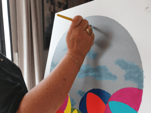 Photo dans l'atelier de l'artiste - Gros plan - Peinture acrylique - Nphenix