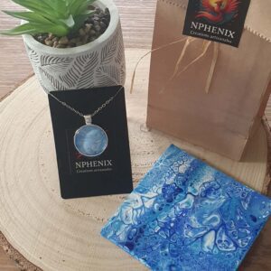 Collier argenté artistique Vague Bleue – Bijou unique