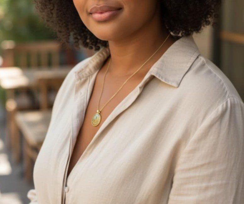 Collier doré artistique Paysage – Bijou unique – Image 3