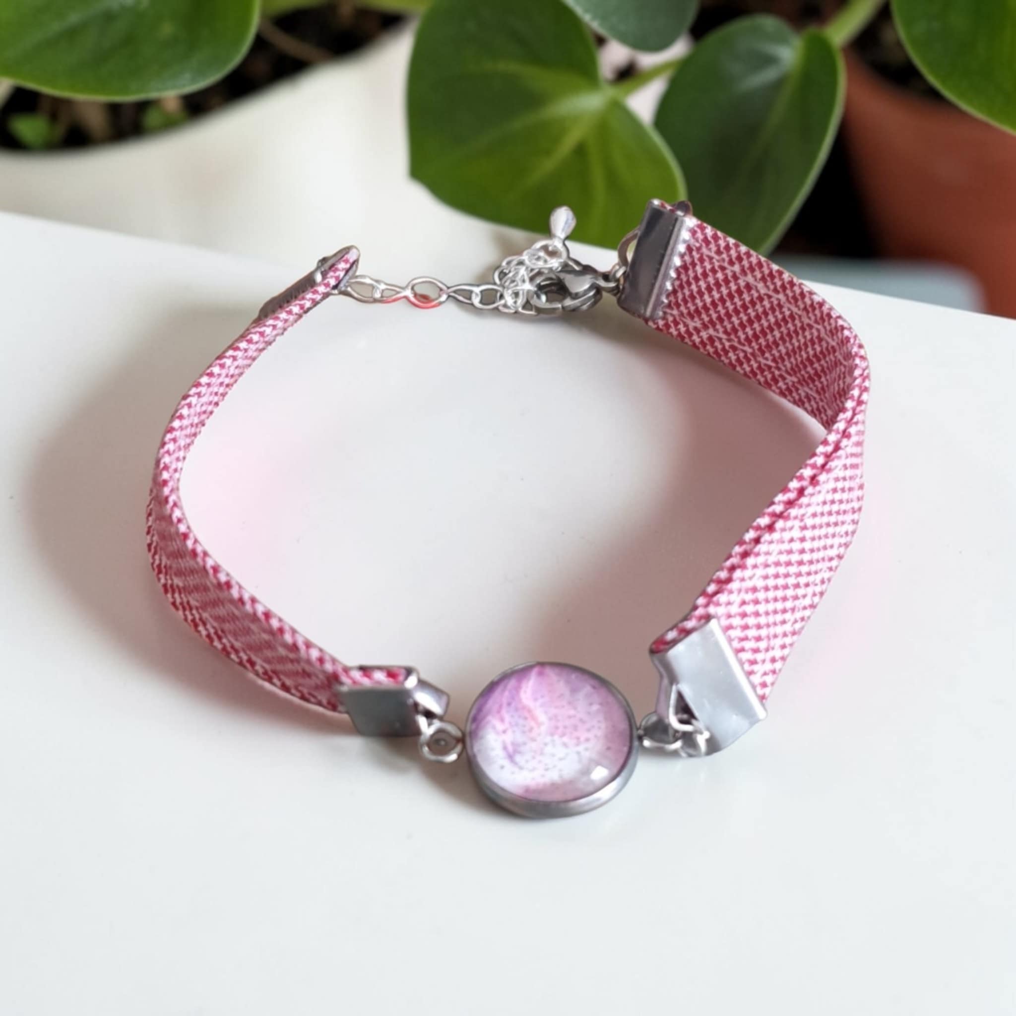 Bracelet argenté artistique Nuage Lilas – Bijou unique - Collaboration tissus Mylcouz'êtes