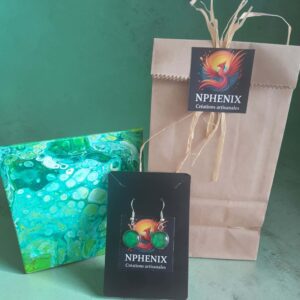 Boucles d'oreilles argentées artistiques Menthe – Bijou unique