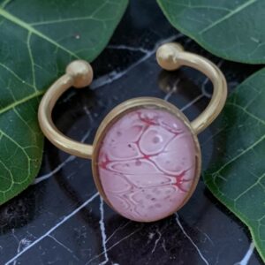 bague dorée ovale