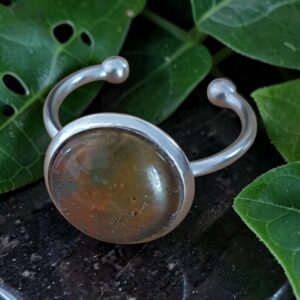 bague ronde argentée